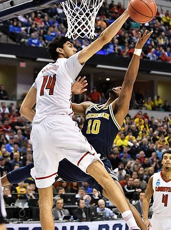 Derrick Walton Jr. (10)
