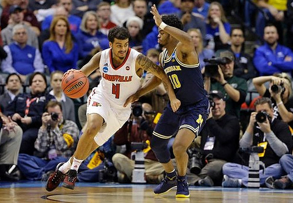 Derrick Walton Jr. (10)