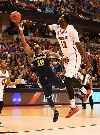 Derrick Walton Jr. (10)