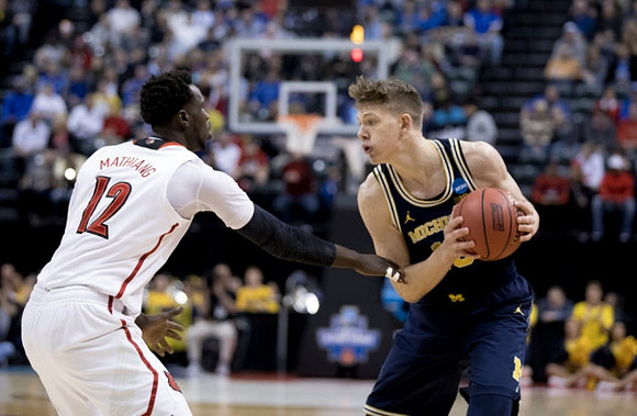 Moritz Wagner (13)