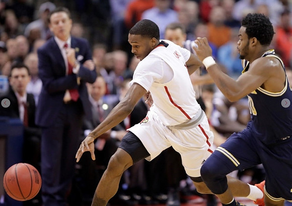 Derrick Walton Jr. (10)