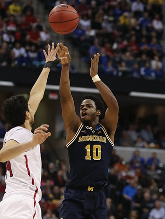 Derrick Walton Jr. (10)