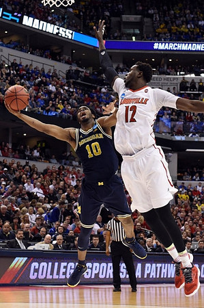 Derrick Walton Jr. (10)