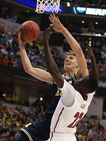 Moritz Wagner (13)