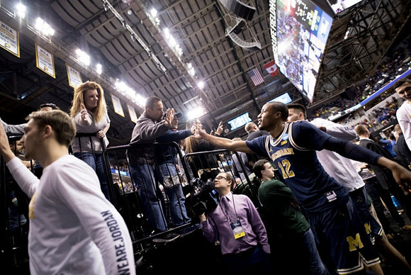 Mark Donnal (34) and Muhammad-Ali Abdur-Rahkman (12)