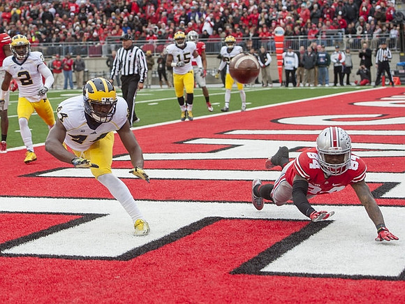 Delano Hill (44), Blake Countess (2), James Ross (15), and Dymonte Thomas (25)