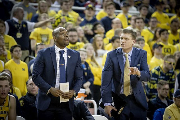 Ignas Brazdeikis (13), Deandre Haynes, and Luke Yaklich