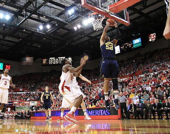 Zack Novak (0) and Jordan Morgan (52)