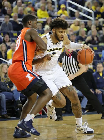 Isaiah Livers (2)