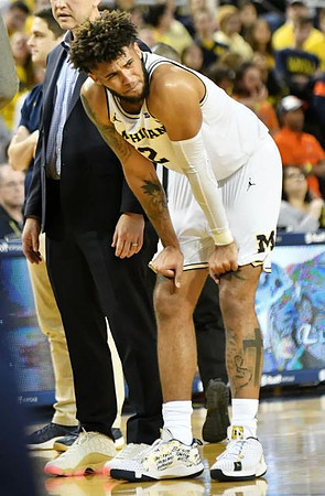 Isaiah Livers (2)
