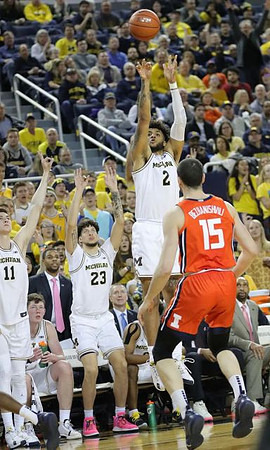 Isaiah Livers (2)