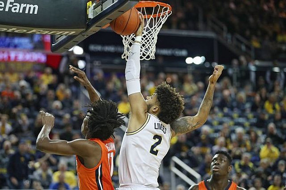 Isaiah Livers (2)
