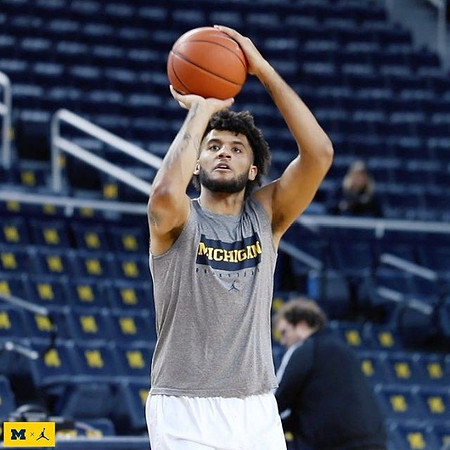 Isaiah Livers (2)