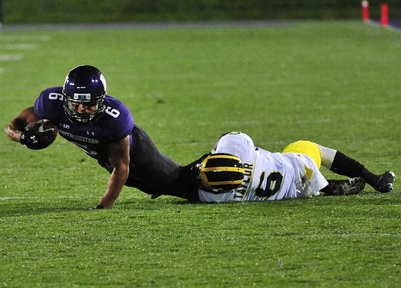 Raymon Taylor (6)
