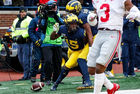 Giles Jackson (15) and Nico Collins (4)