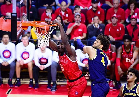 Isaiah Livers (4) and Jordan Poole (2)