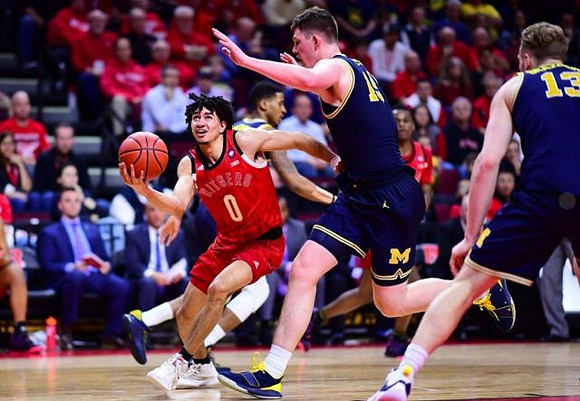 Jon Teske (15) and Ignas Brazdeikis (13)
