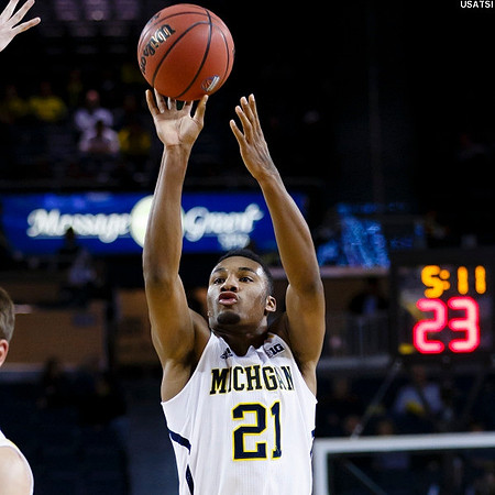 Zak Irvin (21)