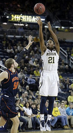 Zak Irvin (21)