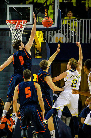 Spike Albrecht (2)