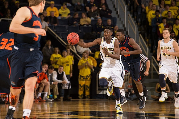 Caris LeVert (23) and Max Bielfeldt (44)