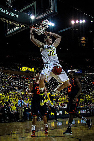 Ricky Doyle (32) and John Beilein