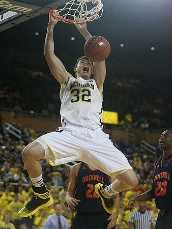 Ricky Doyle (32)