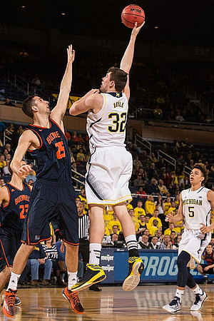 Ricky Doyle (32) and D.J. Wilson (5)