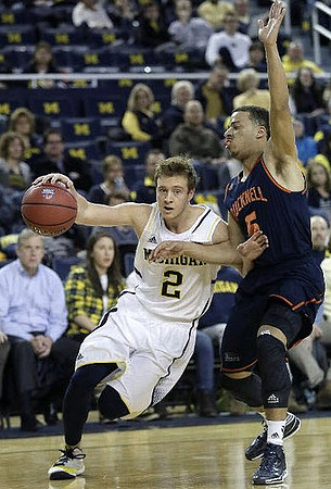 Spike Albrecht (2)