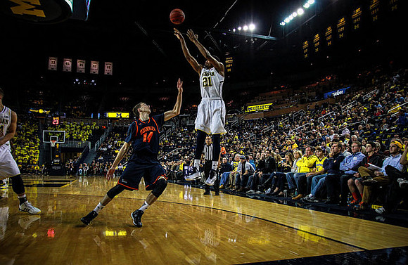 Zak Irvin (21)