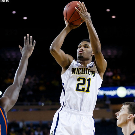 Zak Irvin (21)