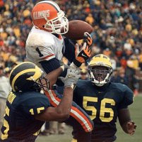 DeWayne Patmon (15) and James Hall (56)
