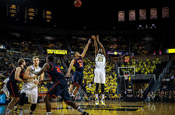 Max Bielfeldt (44) and Caris LeVert (23)
