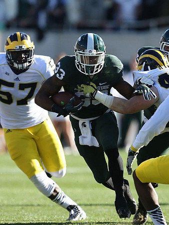 Frank Clark (57) and Jake Ryan (47)