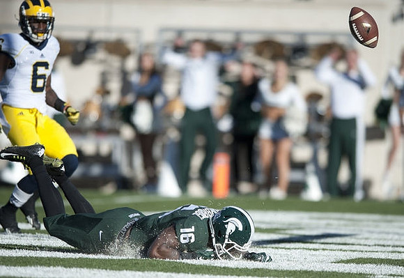 Raymon Taylor (6)