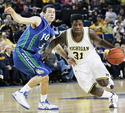 Laval Lucas-Perry (31)