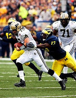 Larry Stevens (13) and Lawrence Reid (42)