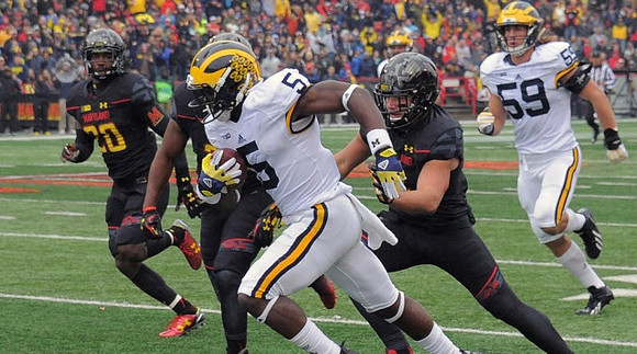 Jabrill Peppers (5) and Noah Furbush (59)