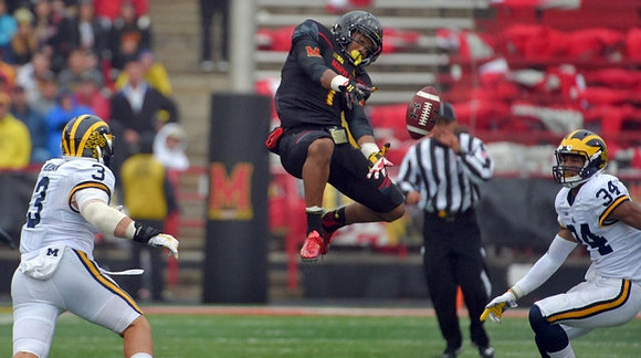 Desmond Morgan (3) and Jeremy Clark (34)