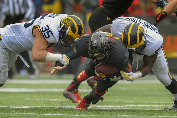 Joe Bolden (35) and Royce Jenkins-Stone (52)