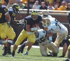 Date: 9/10/2005 | Opponent: Notre Dame | Location: Michigan Stadium, Ann Arbor, MI | Final Score: Michigan 10 Notre Dame 17