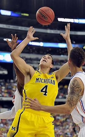 Nik Stauskas (11)