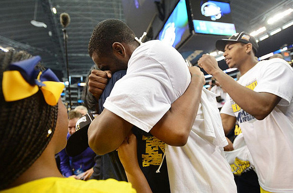 Tim Hardaway Jr. (10) and Glenn Robinson III (1)