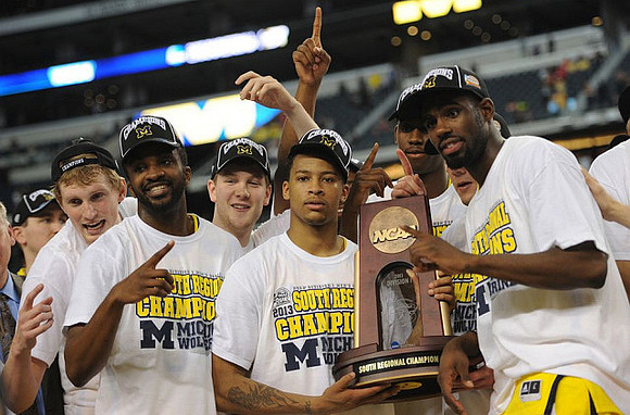Blake McLimans (22), Corey Person (32), Matt Vogrich (13), Trey Burke (3), Glenn Robinson III (1), and Tim Hardaway Jr. (10)