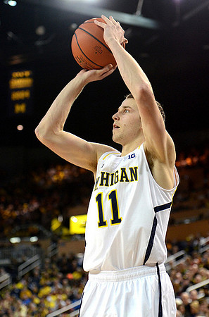 Nik Stauskas (11)