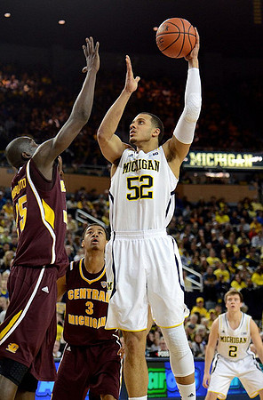 Jordan Morgan (52) and Spike Albrecht (2)