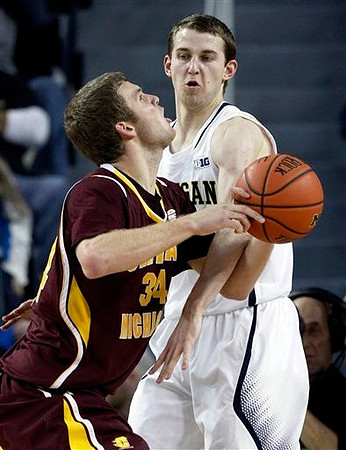 Nik Stauskas (11)