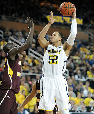 Jordan Morgan (52)