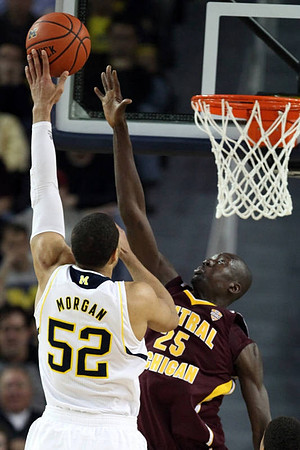 Jordan Morgan (52)