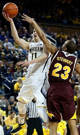 Nik Stauskas (11)